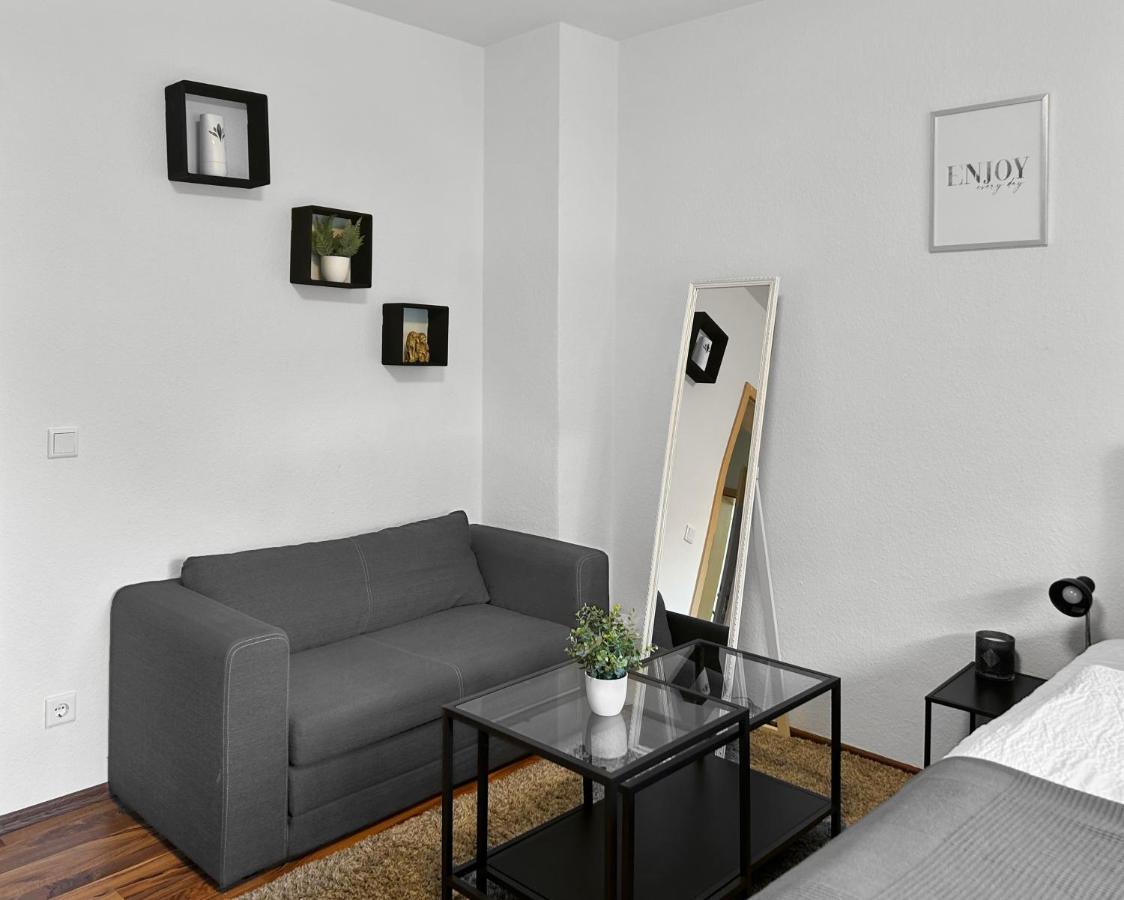 Relax Oasis With 65 Smarttv, Kitchen And Balcony Apartment ดุยส์บูร์ก ภายนอก รูปภาพ